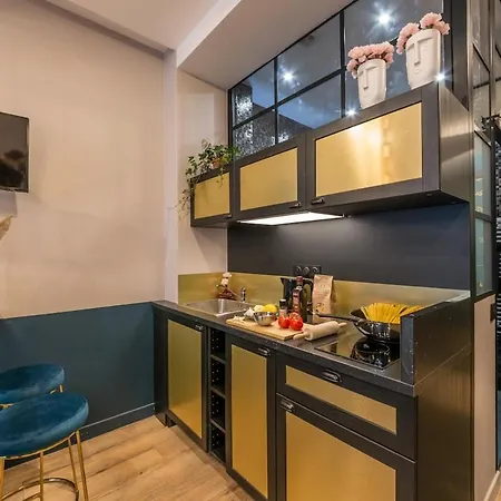 Charming Flat 15 Minutes Montmartre-sacre-coeur -champ Gauche- Apartment Paris